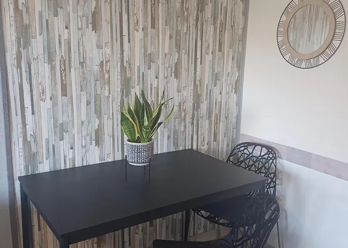 アパート Calme Proximite *